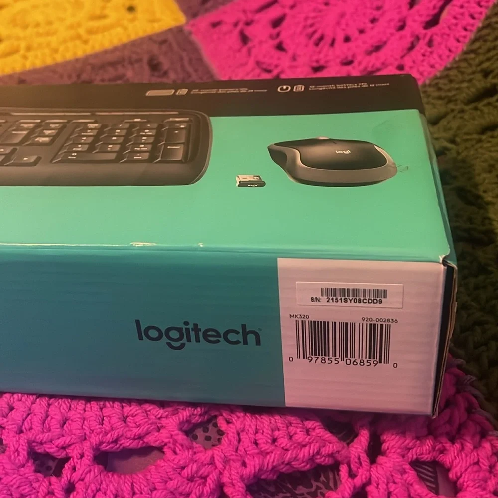 Logitech MK320 Black Wireless Combo w/ Media Shortcuts Keyboard & Mouse $35 NIB
